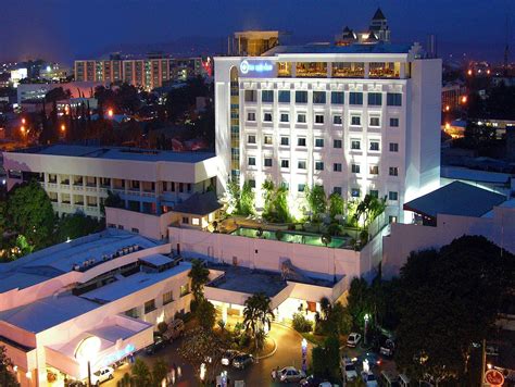 famous hotel in davao city